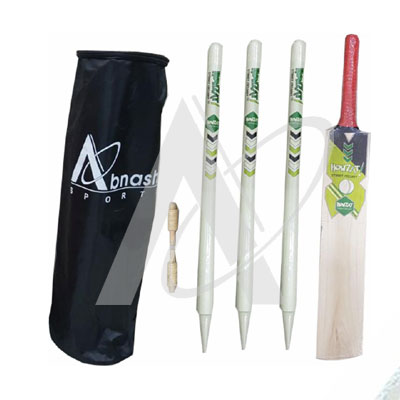 CRICKET SET - WOODEN